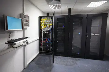 Infraestrutura de servidores da IDEON hospedagem premium